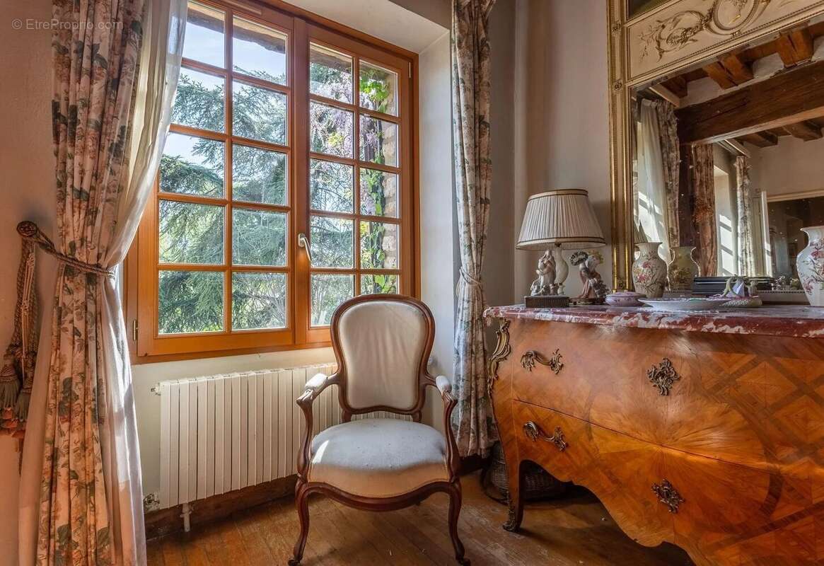 Maison à MILLY-LA-FORET