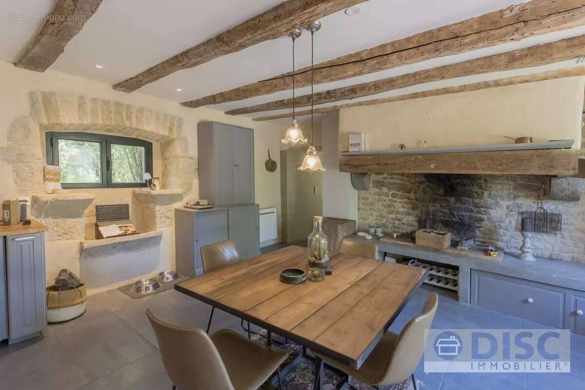 Belle maison en pierre mêlant charme et modernité avec terrain constructible, à 5 minutes de Caylus - photo 10