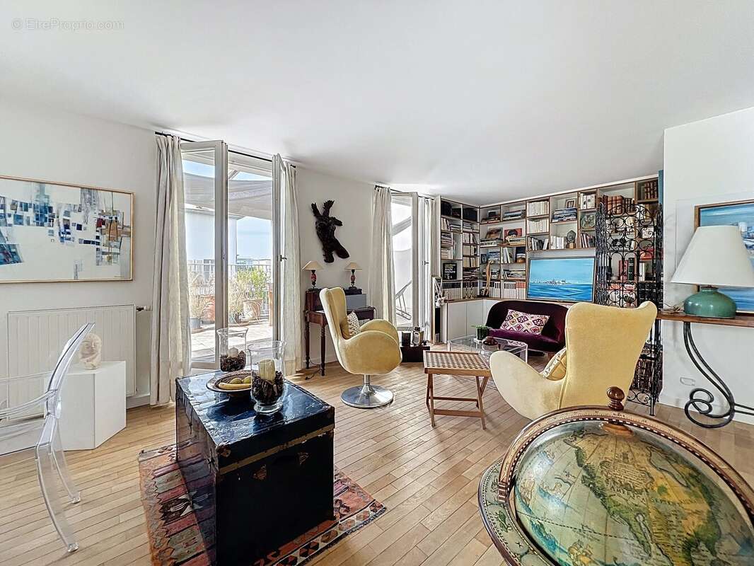 Appartement à BORDEAUX