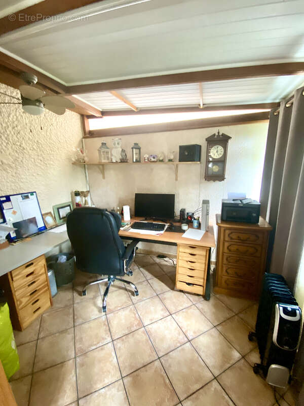 Maison à AULNOYE-AYMERIES