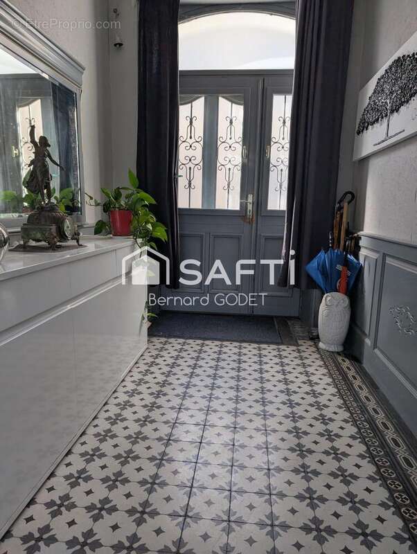 Photo 2 - Maison à RUFFEC