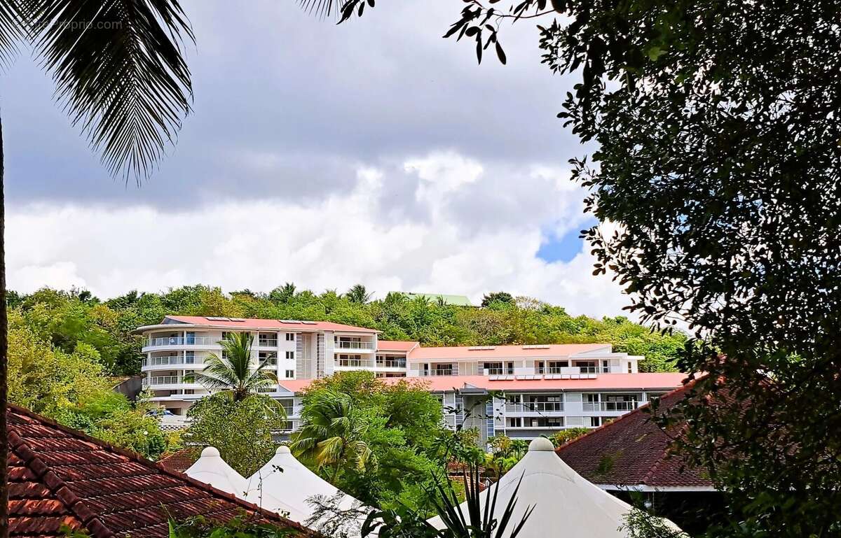 Appartement à LES TROIS-ILETS