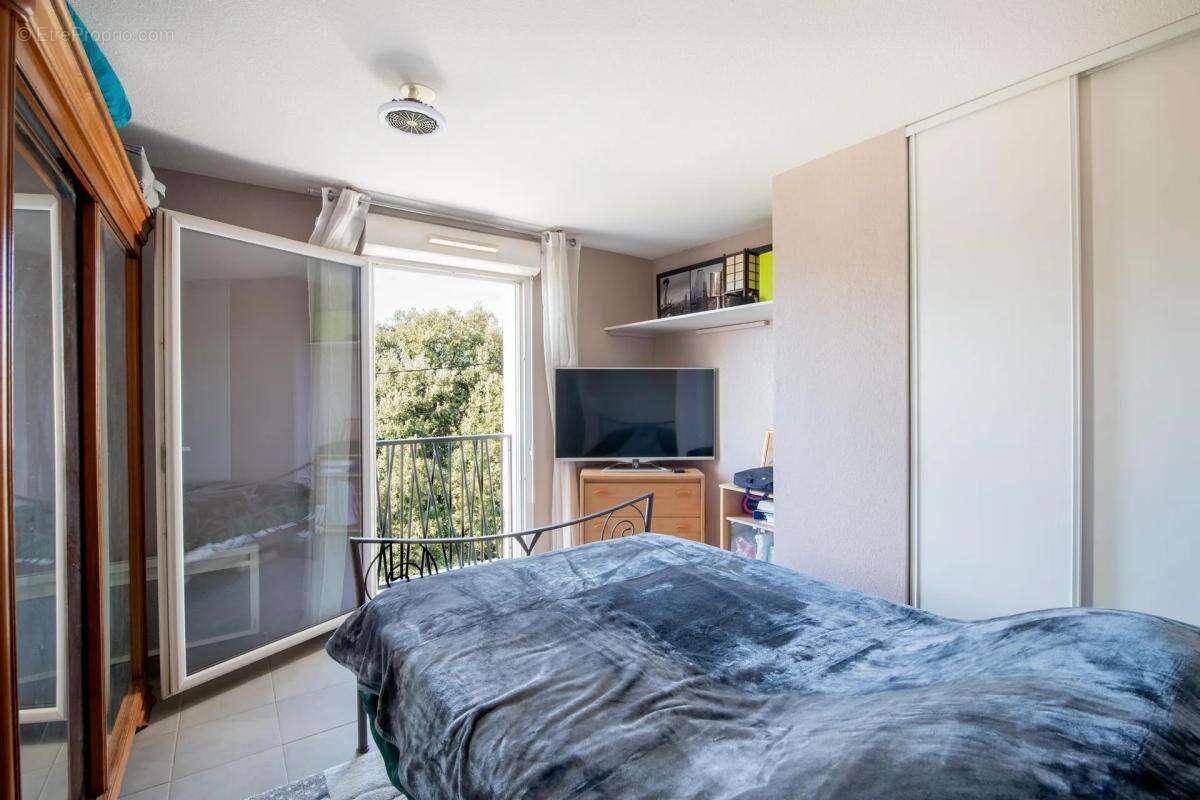 Appartement à MARSEILLE-14E
