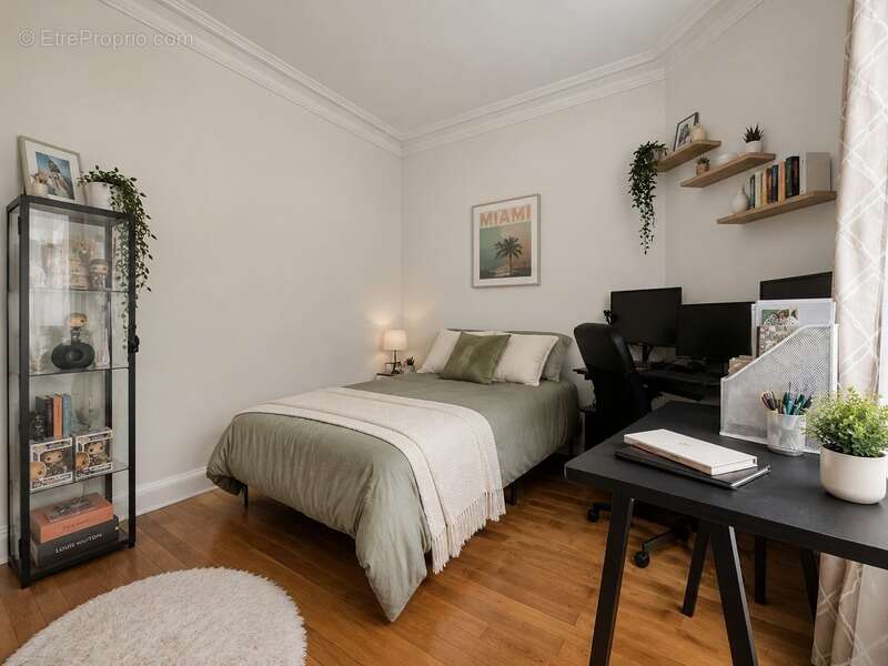 Appartement à ISSY-LES-MOULINEAUX
