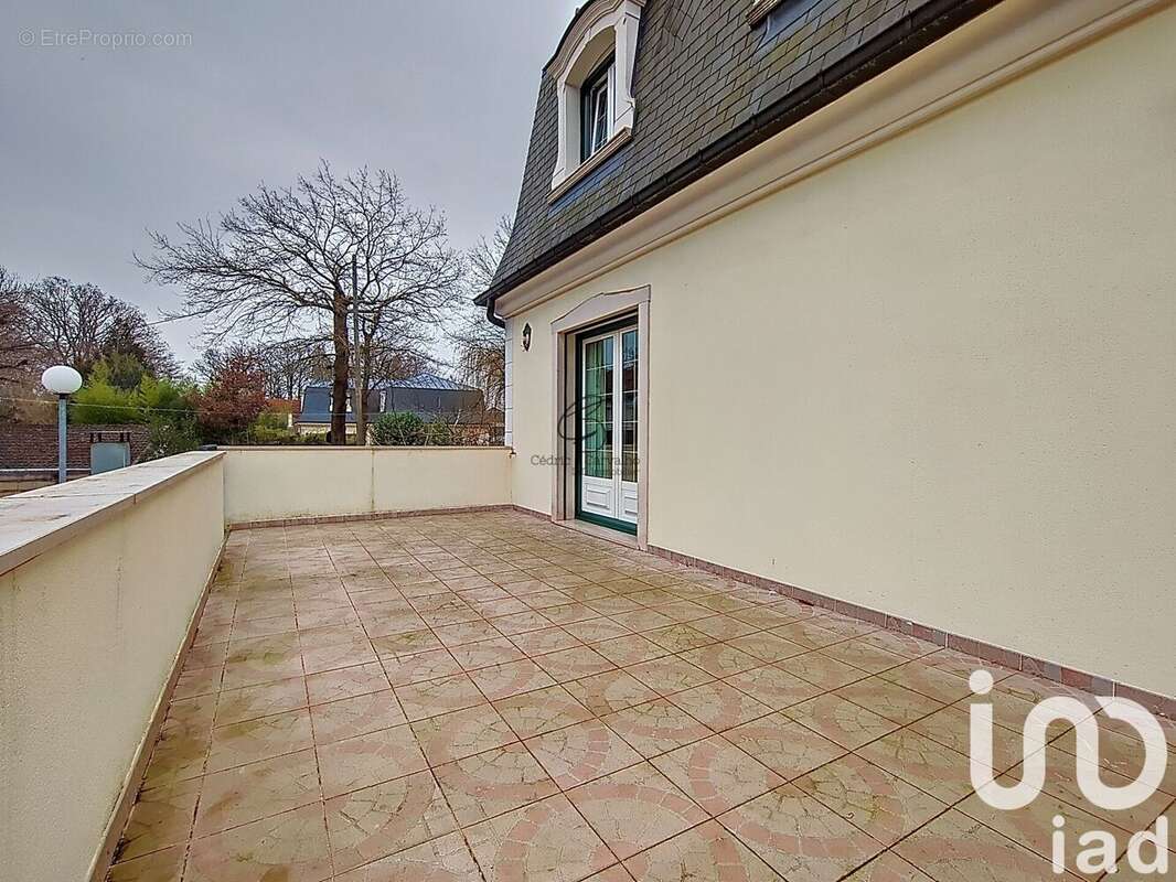 Photo 9 - Maison à LE PLESSIS-TREVISE