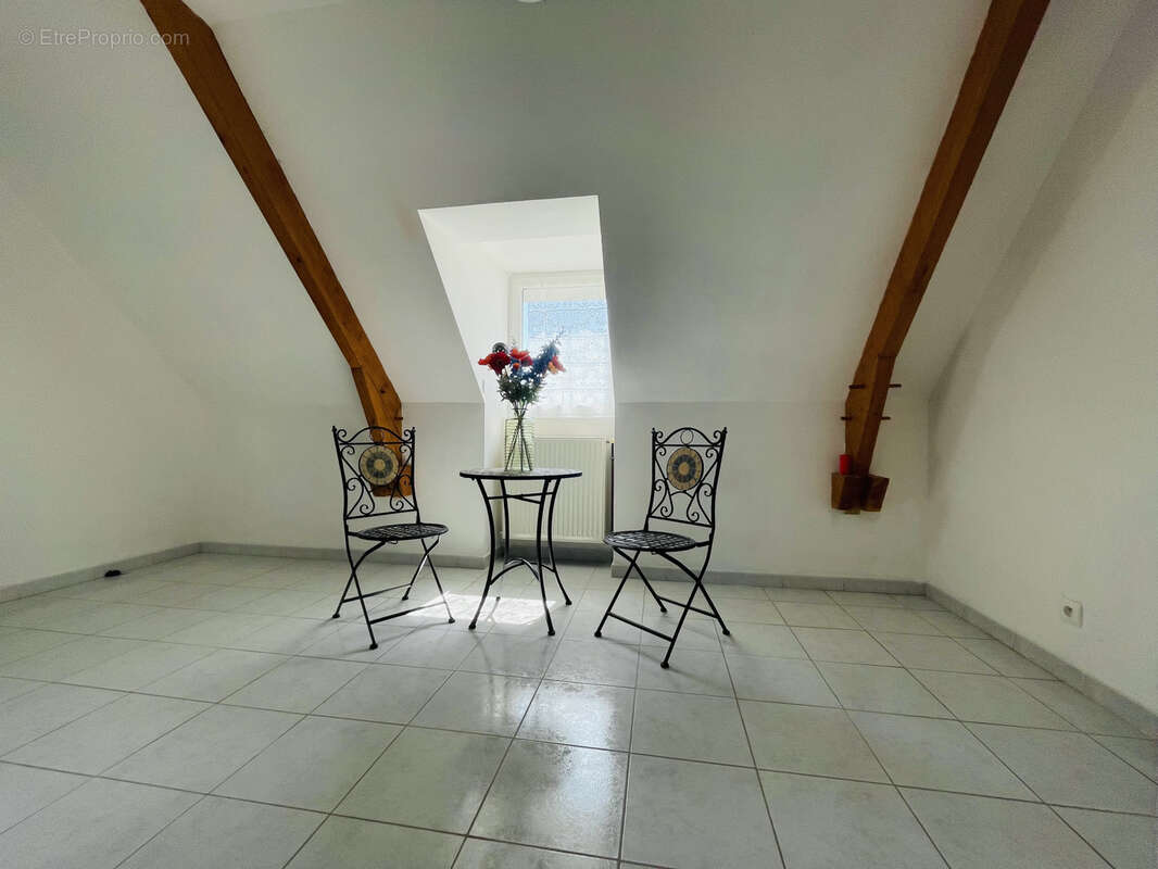 Maison à TERRASSON-LAVILLEDIEU