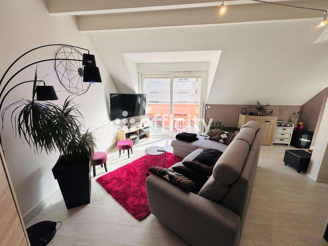 Appartement à CHEVIGNY-SAINT-SAUVEUR