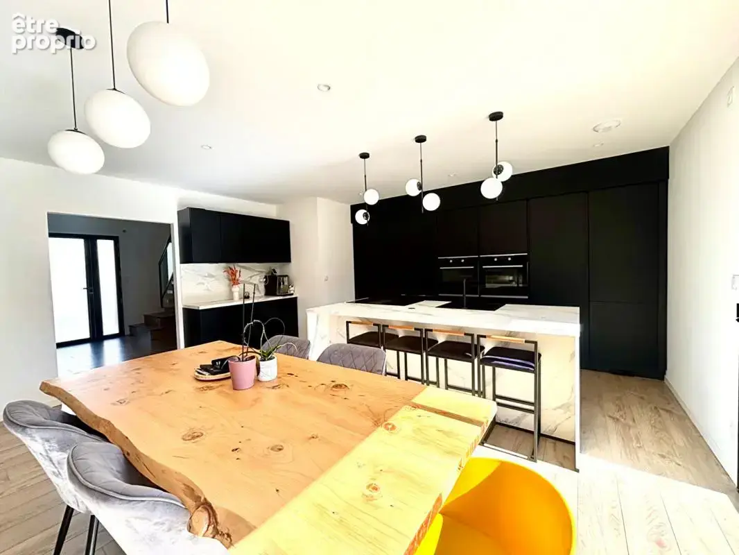Maison Montreuil Juigne 6 pièce(s) 170 m2 - photo 6