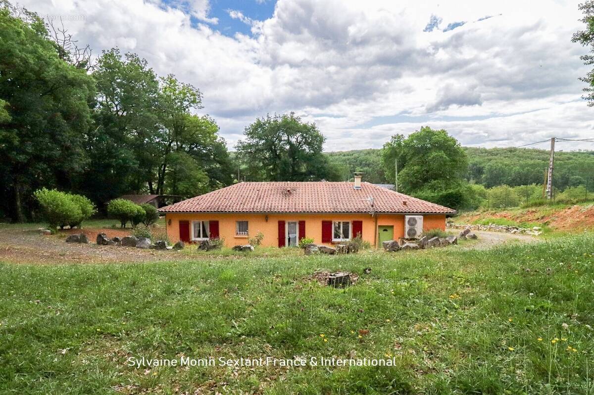 Maison à SAINT-PANTALY-D'EXCIDEUIL