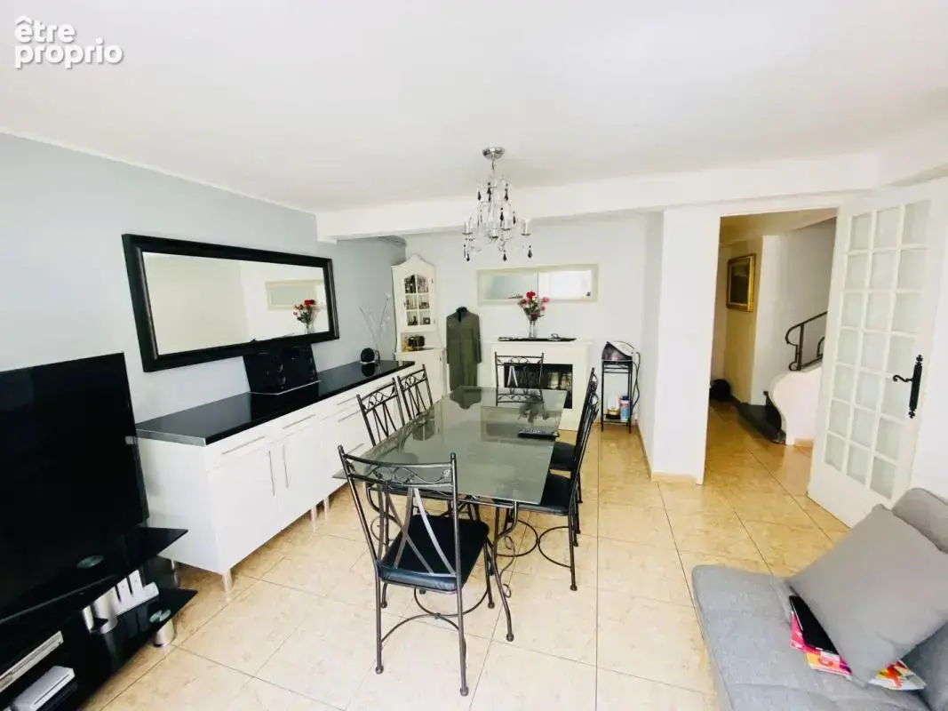 Maison 6 pièces 105 m² à vendre à Carcassonne (11000) - photo 4