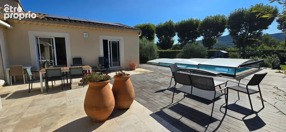 Villa Vaison-la-Romaine - 5 pièces - 136 m² - photo 4