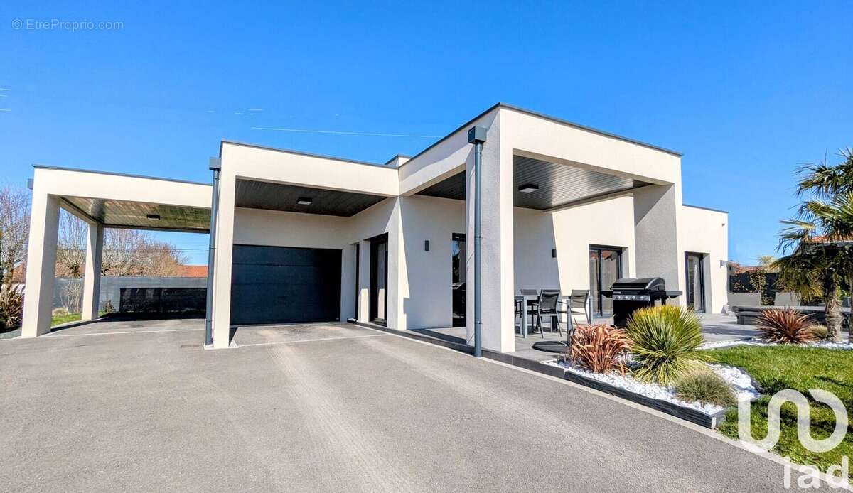 Photo 5 - Maison à PERREUX