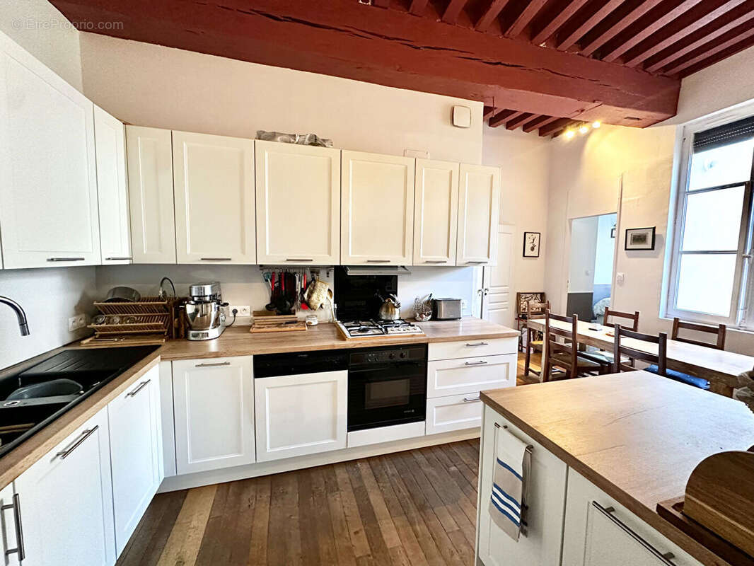 Dijon prefecture : appartement 5 pieces + parking - photo 6