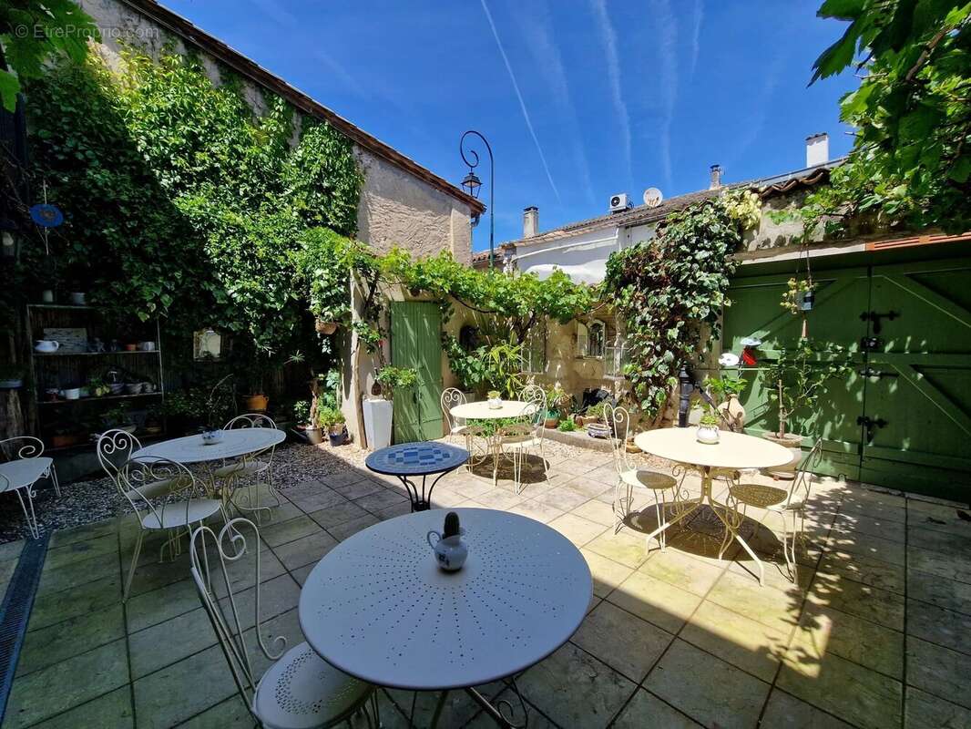 Appartement à EYMET