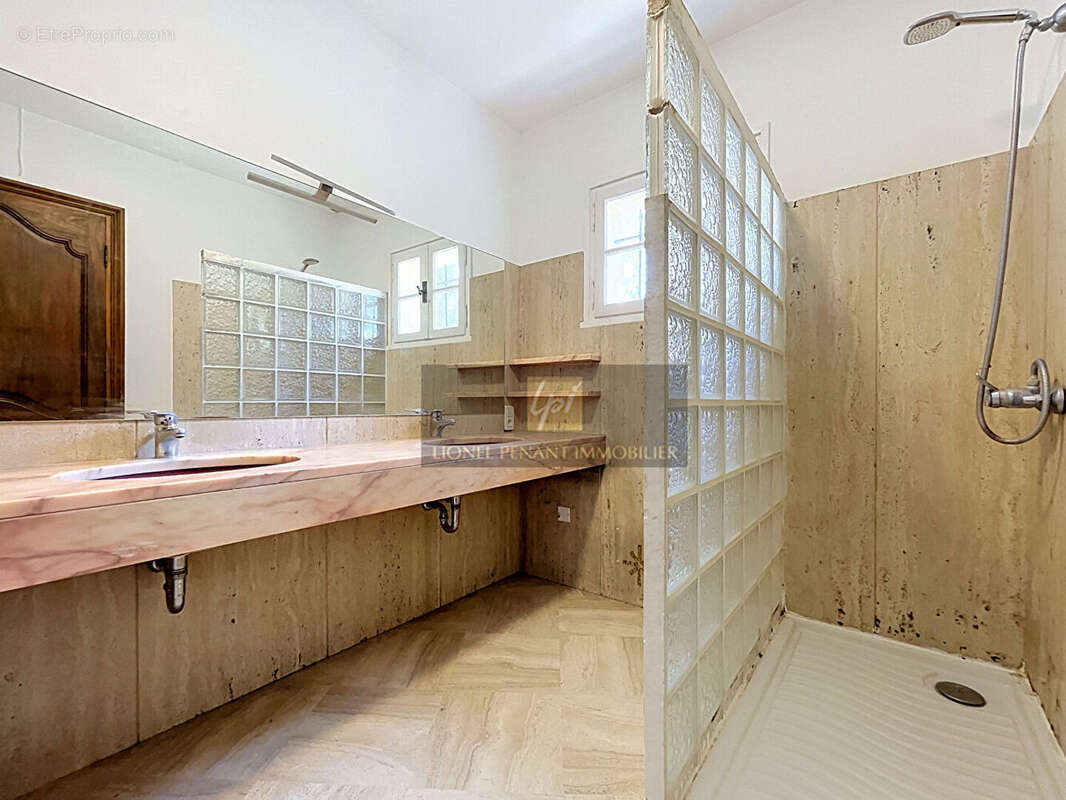 Maison carpentras  200 m2 avec piscine sur terrain de 22 444 m² - photo 10
