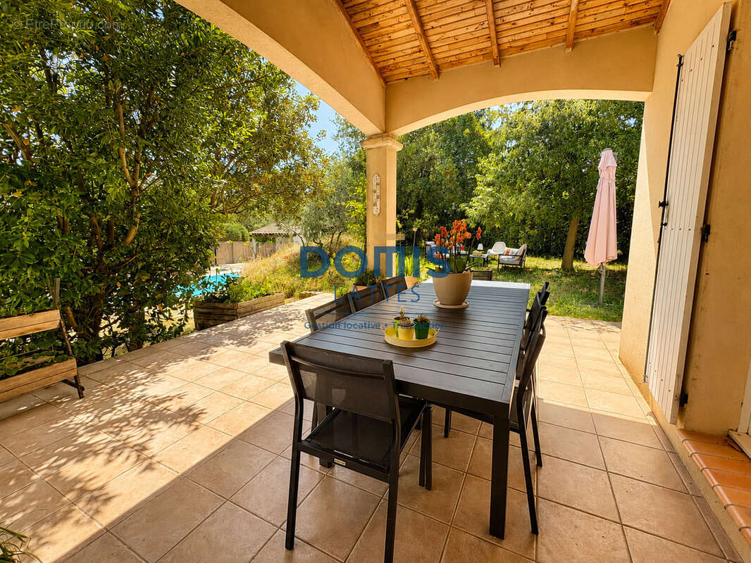 Maison à SAINTE-ANASTASIE