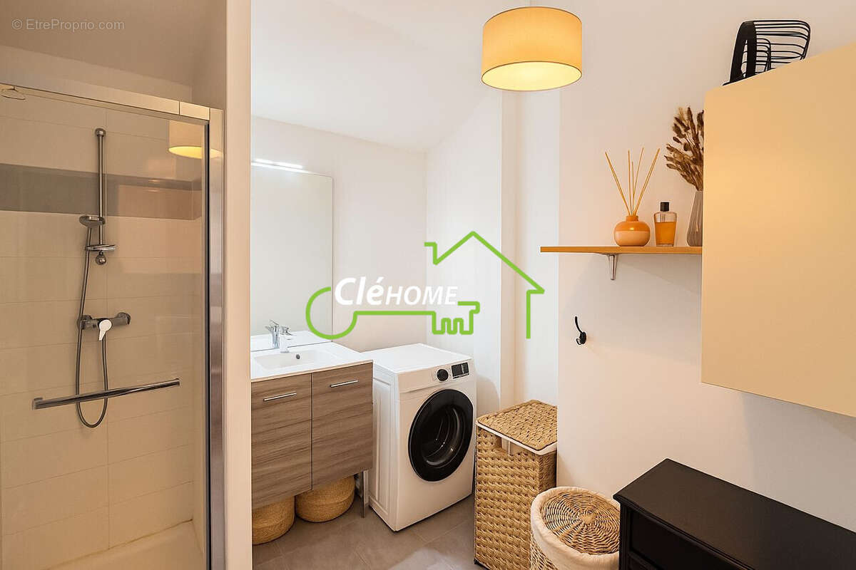 Appartement à LENTILLY