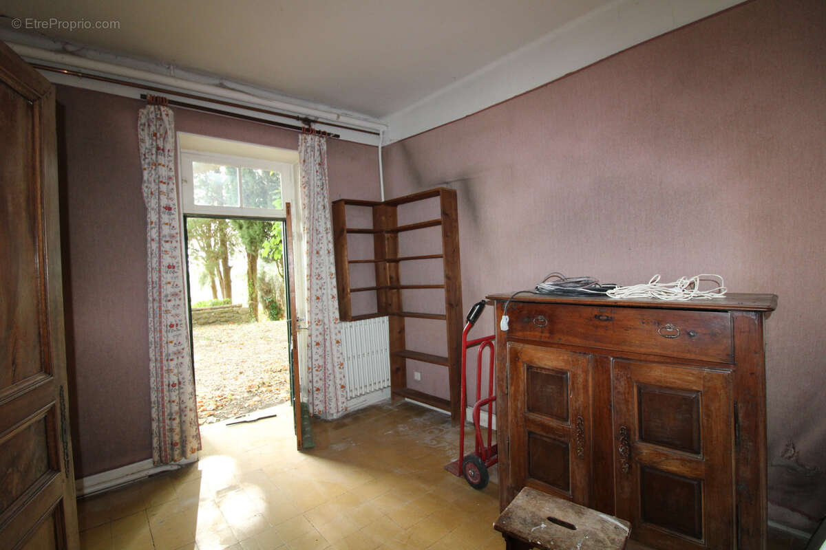 Maison à SAINT-CHRISTOL-LES-ALES