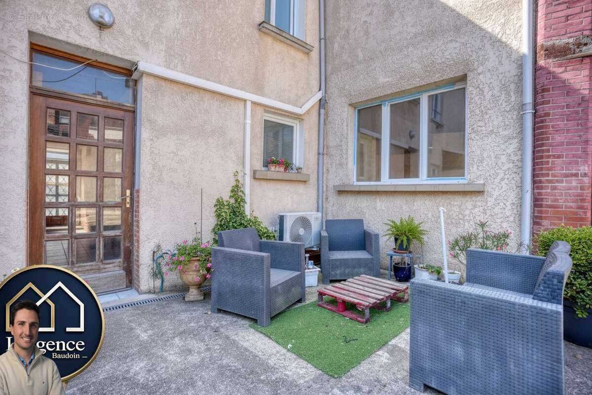 Appartement 18 m² à Mondonville-Saint-Jean  - photo 2