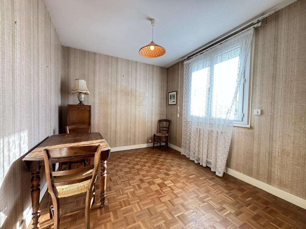 Maison à RUFFEC