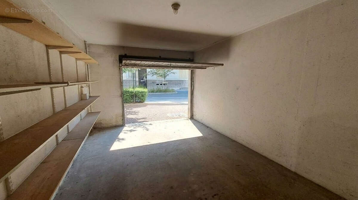 Parking à AVIGNON