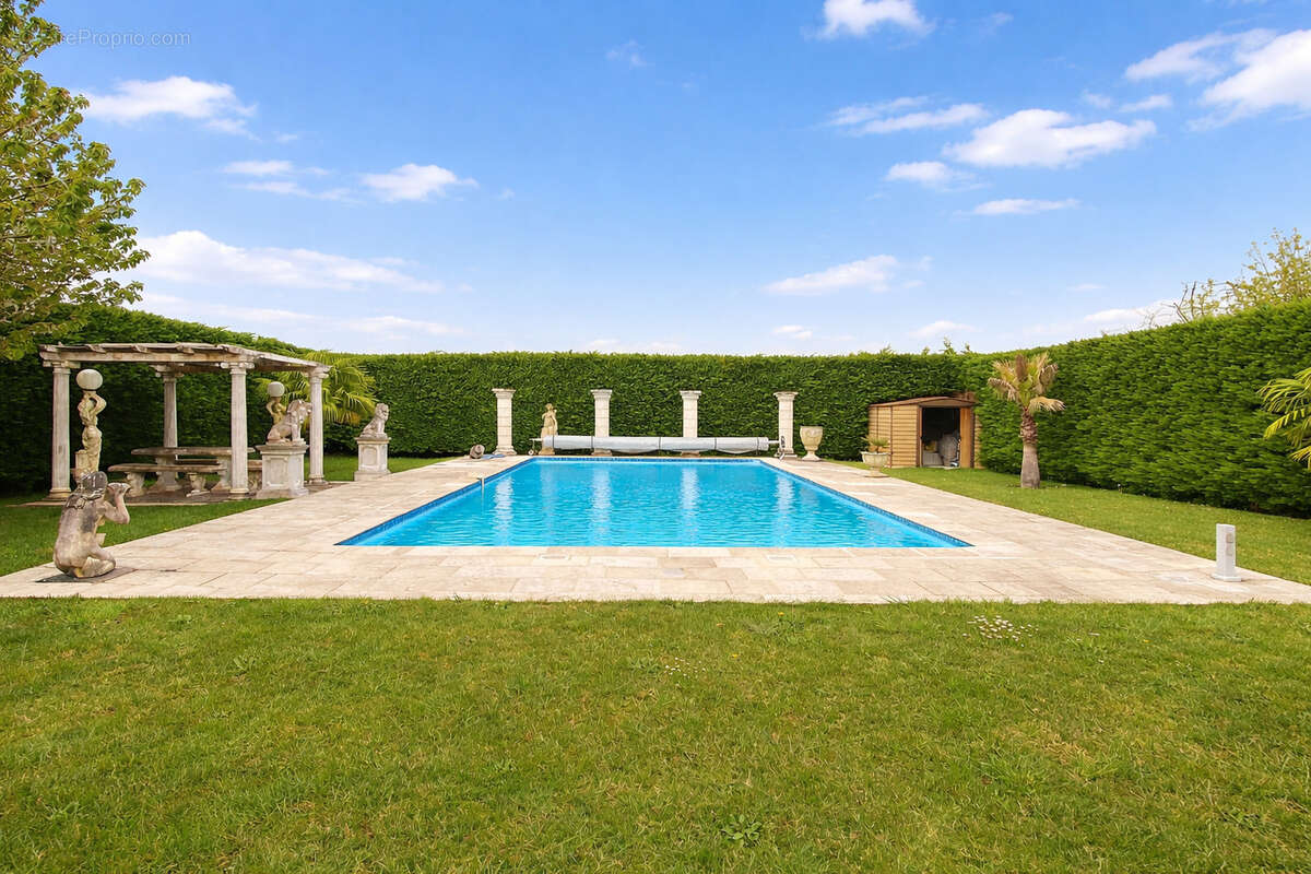 Maison à RAMBOUILLET