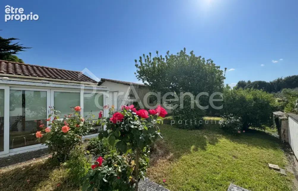 Maison avec grande dépendance et deux garages - Vaux-sur-Mer - photo 3