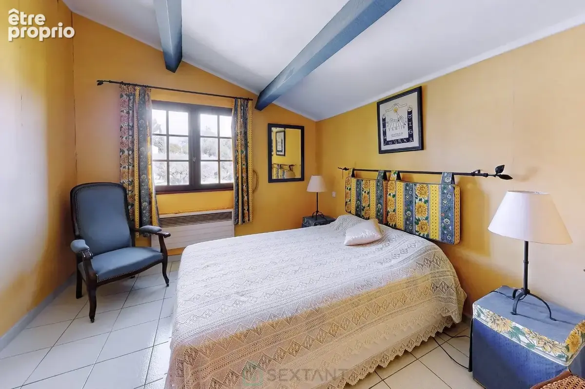 ST MITRE  - Belle propriété: Maison T7 avec piscine - 211m² / parcelle 2850m² - photo 25
