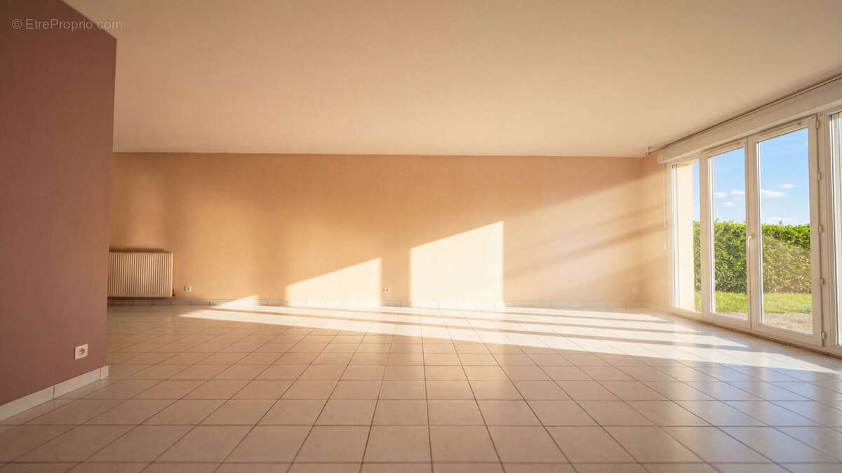 Maison à CHAMBRAY-LES-TOURS