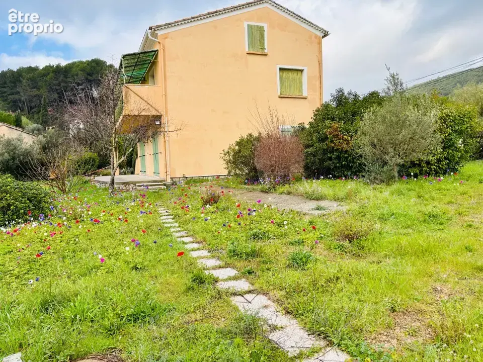 Terrain 515 m² à vendre à Sollies-Pont (83210) - photo 3