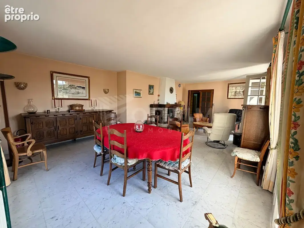 Maison Commissey - photo 9