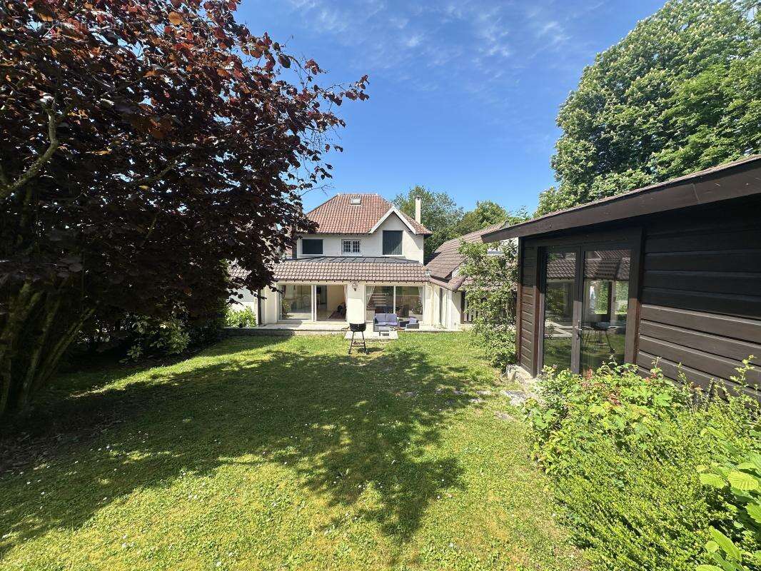 Maison 192 m² à Coulommiers  - photo 4