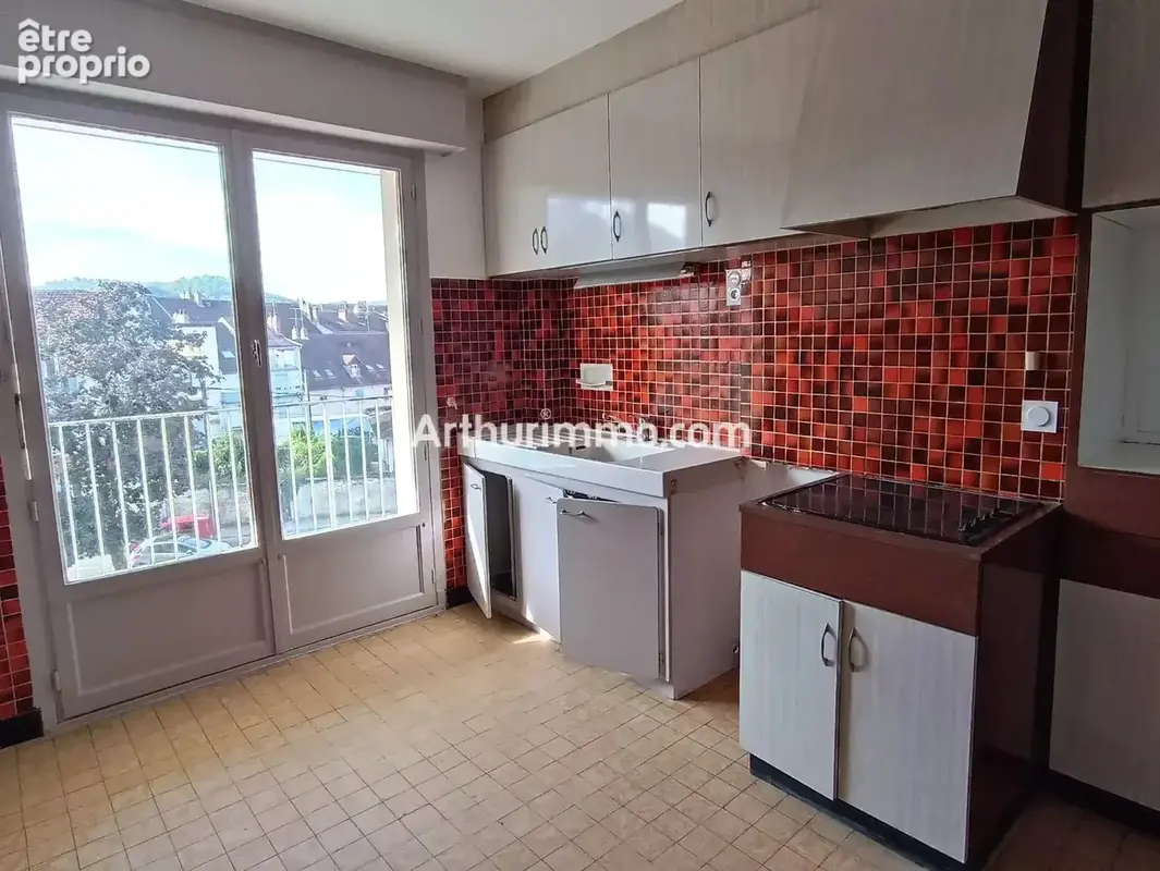 Appartement T3 avec balcon ascenseur centre ville - photo 3