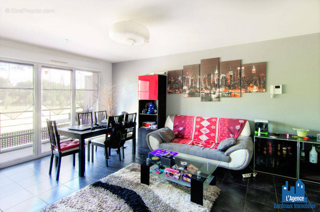 Appartement à SAINT-MEDARD-EN-JALLES