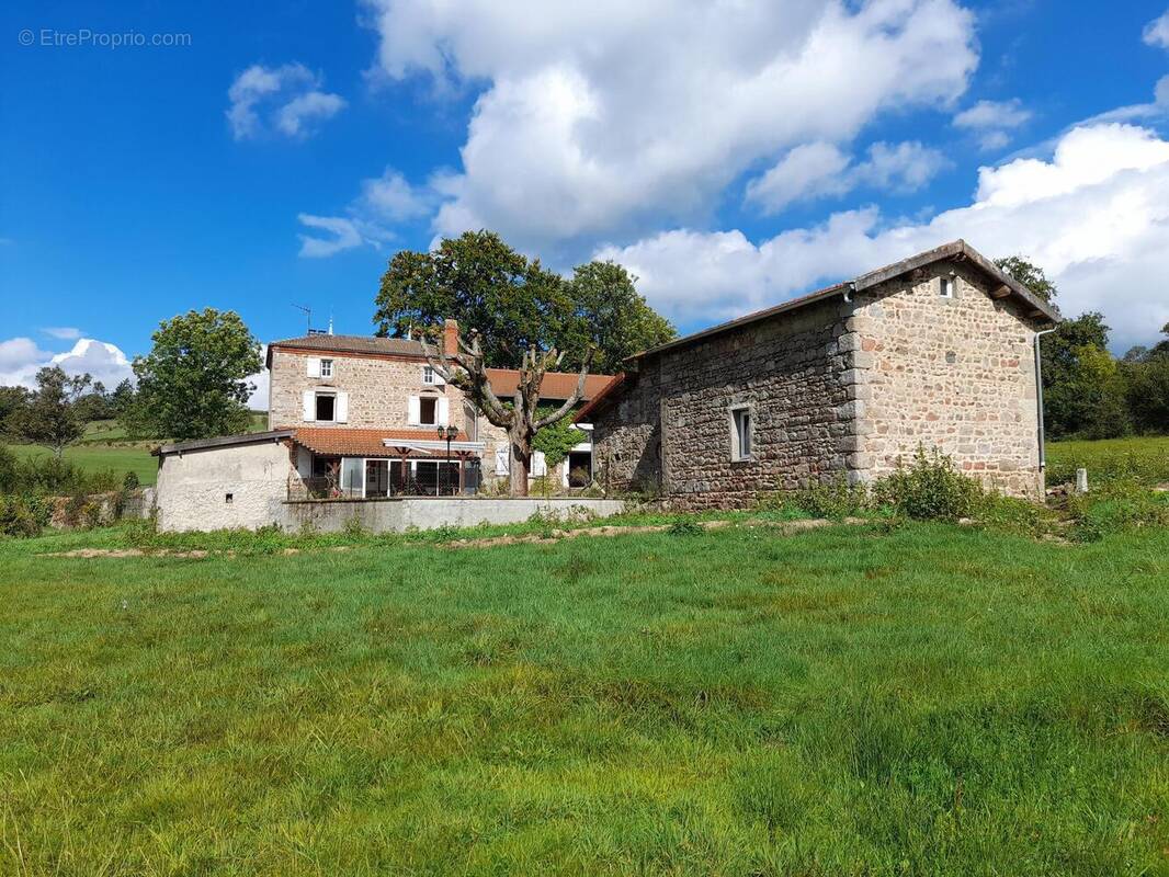 Photo 1 - Maison à LA PACAUDIERE