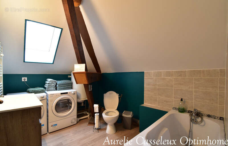 Appartement à LA FERE