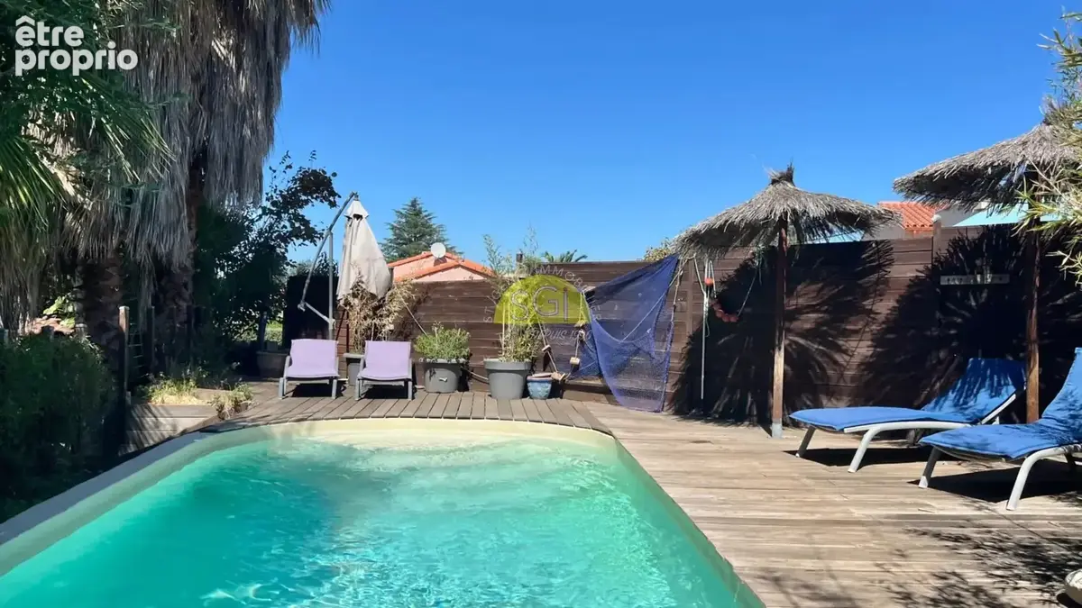 Villa 4 faces de 150 m2 avec piscine sur terrain arboré de 632 m² - photo 13