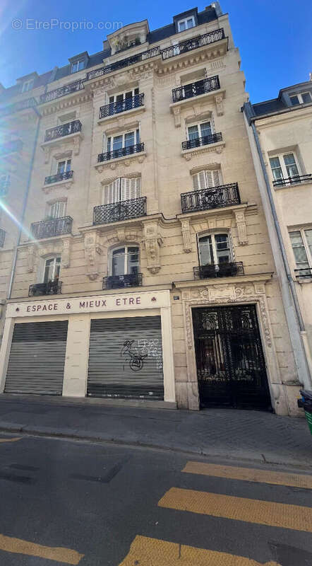 Appartement à PARIS-10E