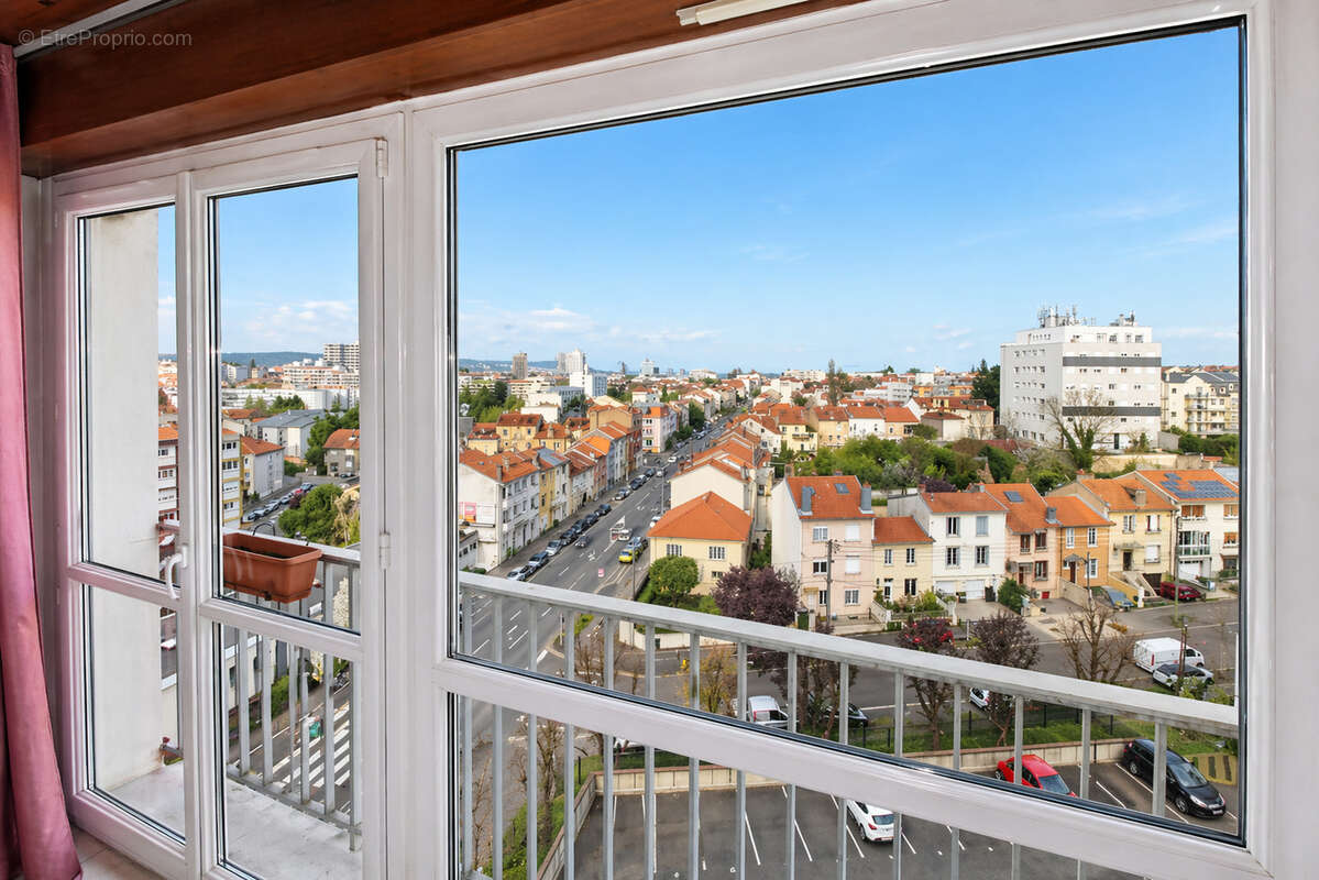 Appartement à LAXOU