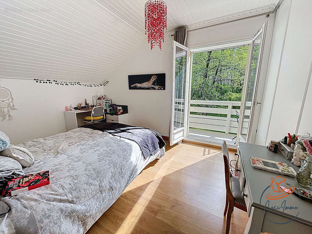 Maison à DIVONNE-LES-BAINS