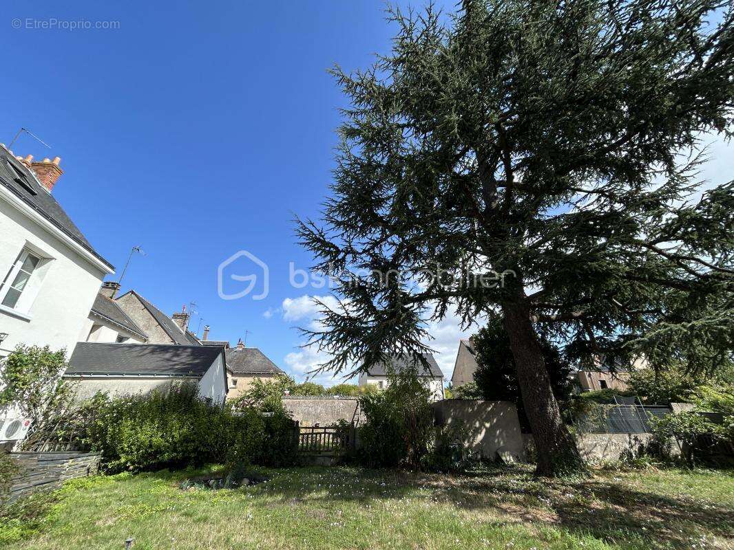 Maison à SAINT-PIERRE-DES-CORPS