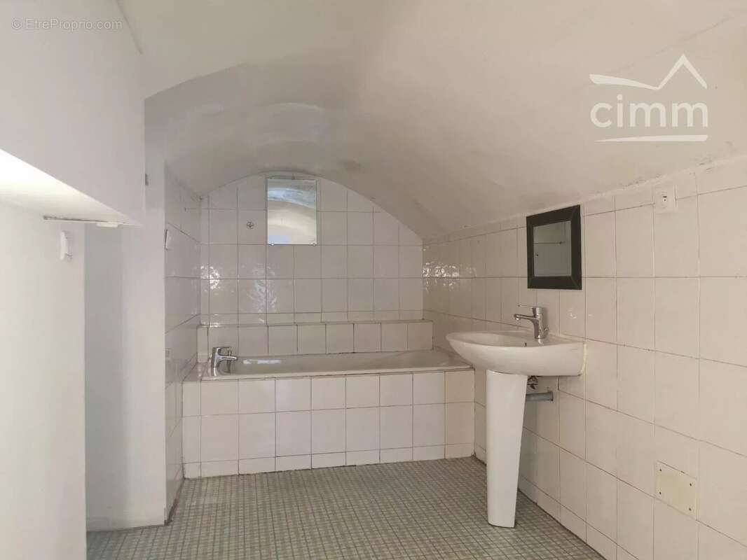 Appartement à JOYEUSE