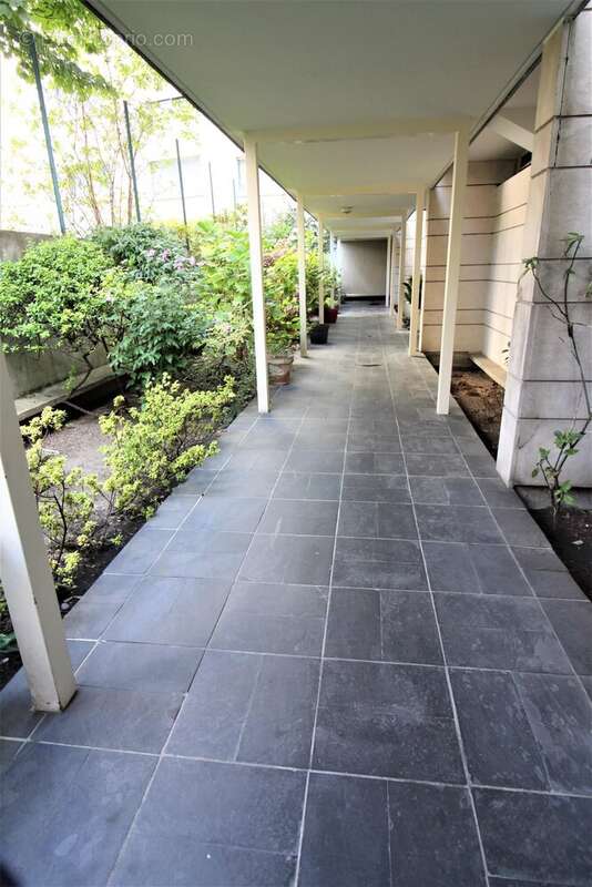 Appartement à PARIS-19E