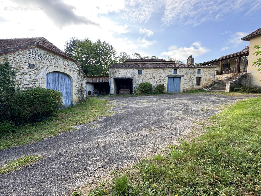 Maison à LES ARQUES