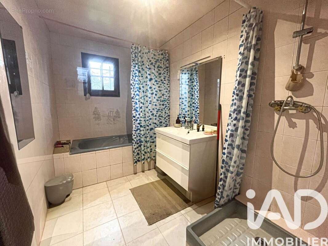 Photo 8 - Maison à ROSNY-SUR-SEINE