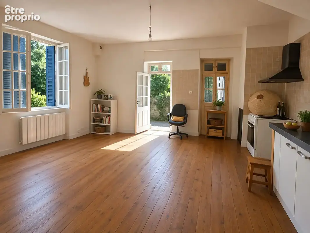 Maison de ville dans Figeac, divisible en deux appartements - photo 2