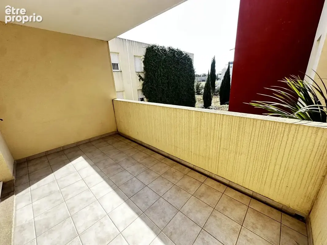 type 2 ( 2010) calme,  avec garage privatif. - photo 3