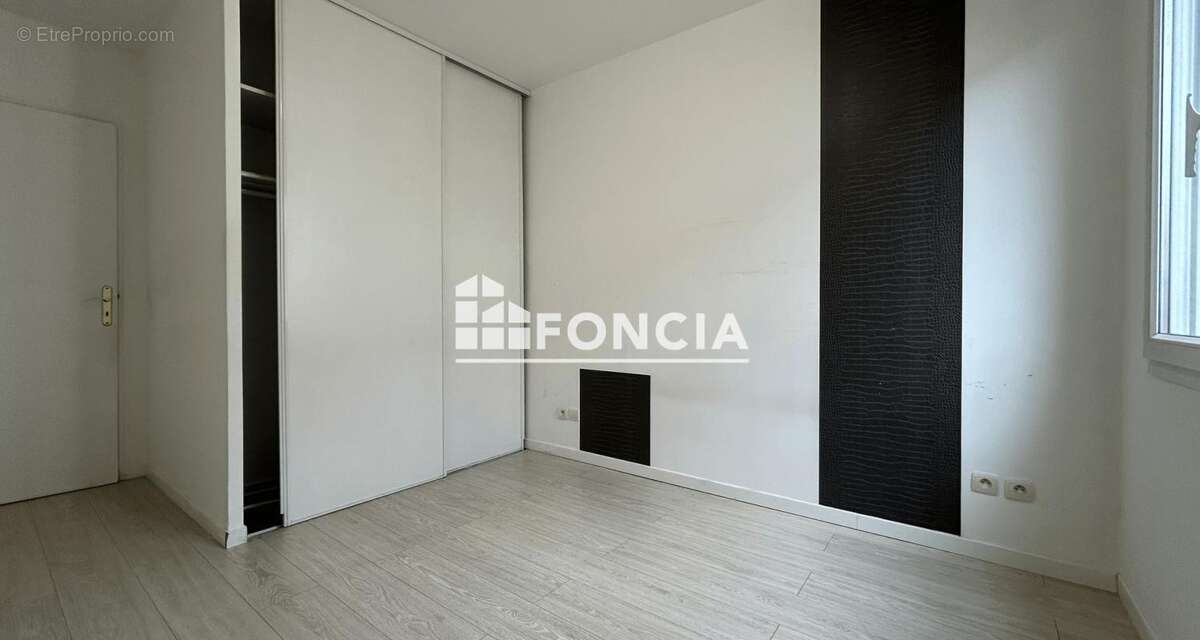 Appartement à CORBEIL-ESSONNES