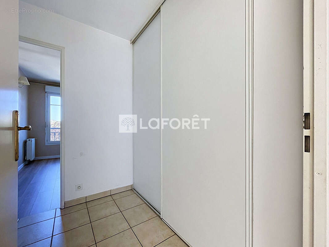 Appartement à LIMEIL-BREVANNES