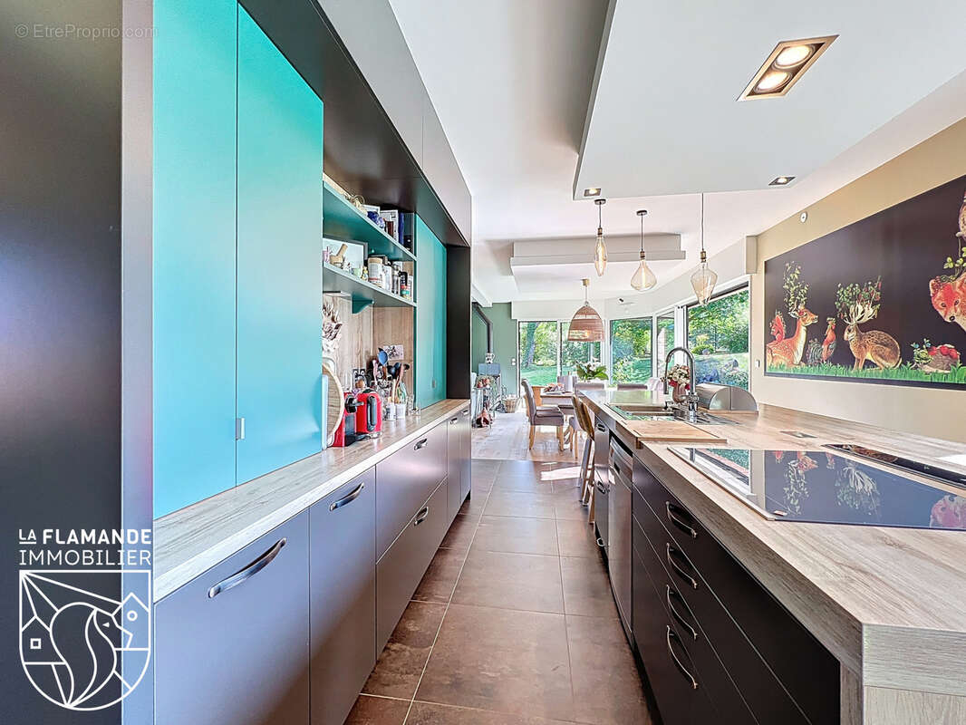 Maison d’architecte contemporaine sur terrain constructible de 2 500 m2 - photo 29